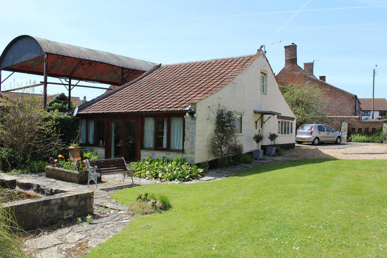 Bed and breakfast Little England Retreats - Cottage, Yurt And Shepherd Huts Othery