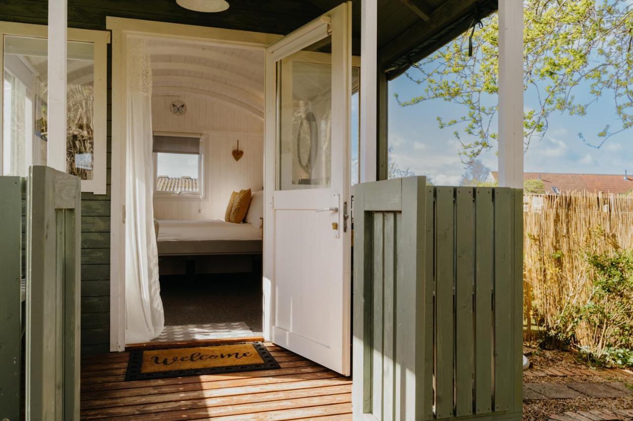 Little England Retreats - Cottage, Yurt And Shepherd Huts Othery